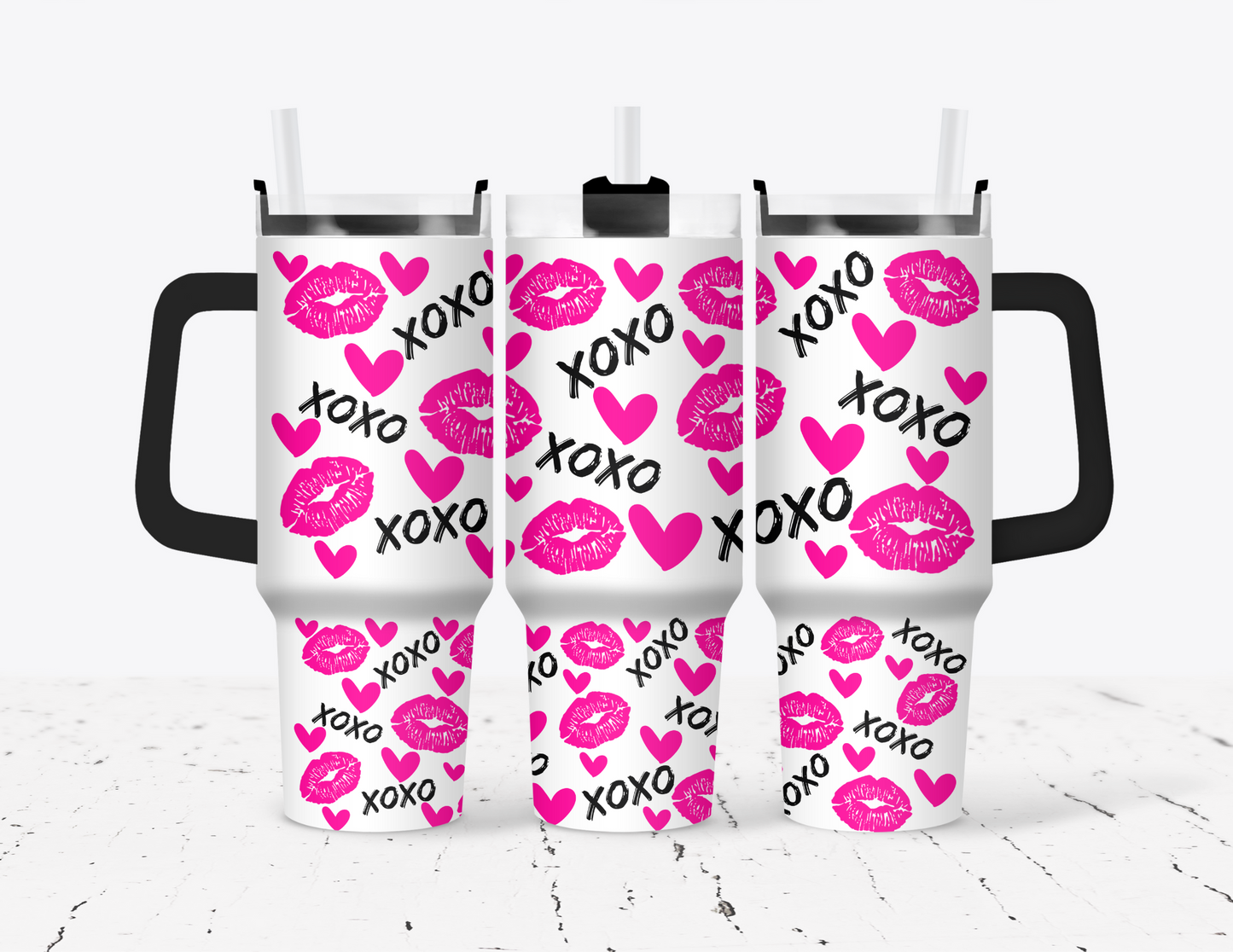 Kisses XOXO 40 oz Tumbler with handle